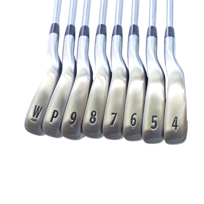 Titleist: AP1 714 Iron Set 4-PW + 1 Wedge Steel Stiff Right Hand
