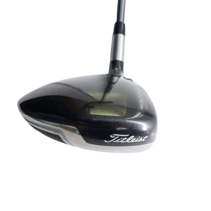 Titleist: 909F2 3w Fairway Wood Graphite Regular Right Hand