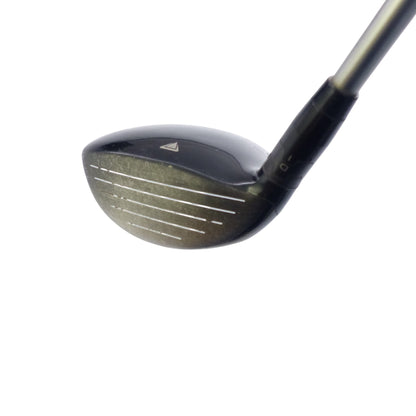 Titleist: 915F 3w Fairway Wood Graphite Regular Right Hand
