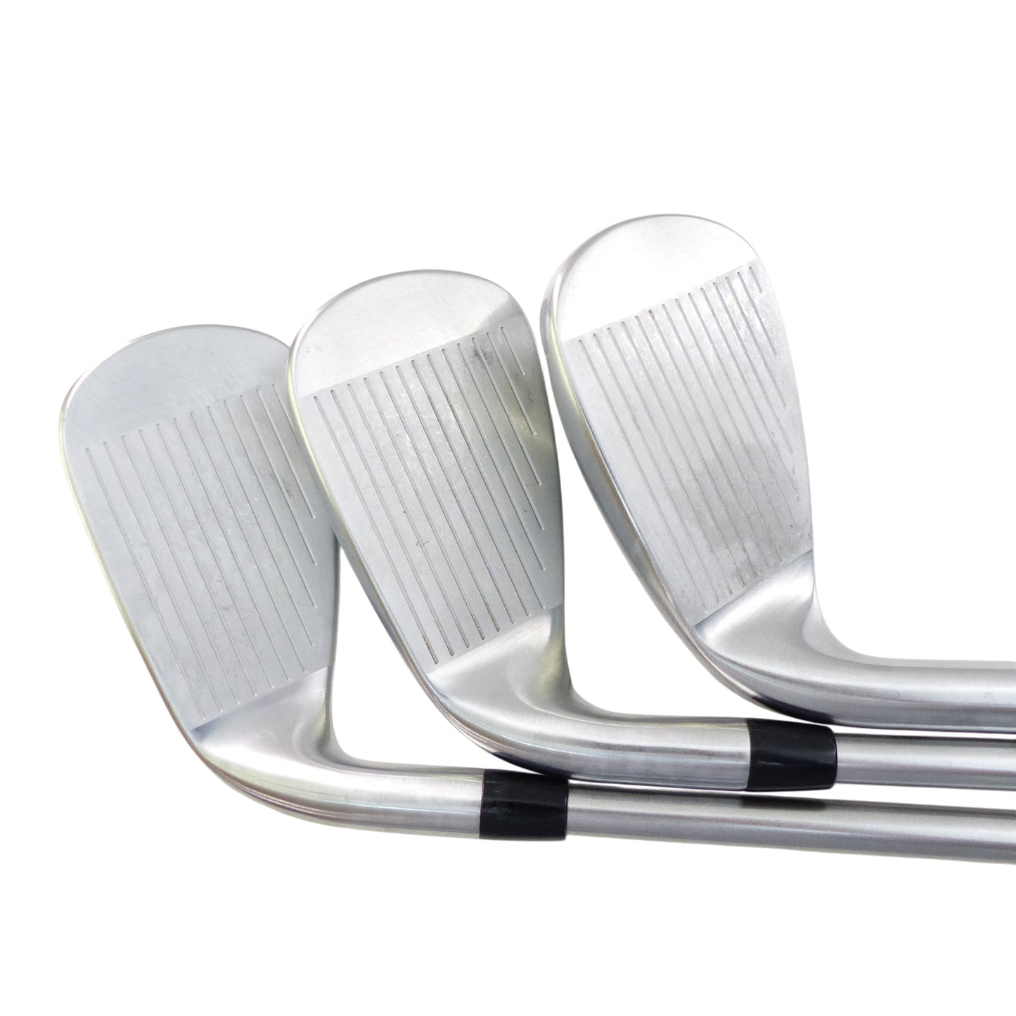Titleist: T400 Iron Set 7-PW, 43°, 49° (6 pc) Graphite Regular Right Hand