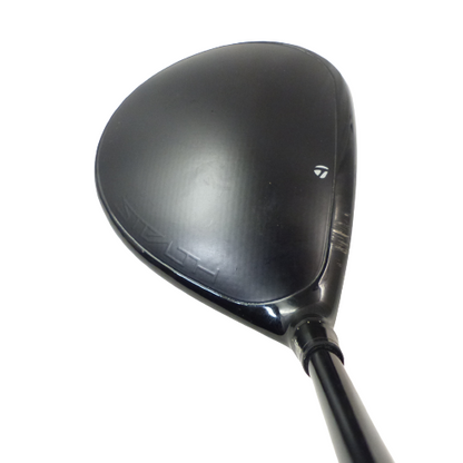 P2240908-removebg-preview.png